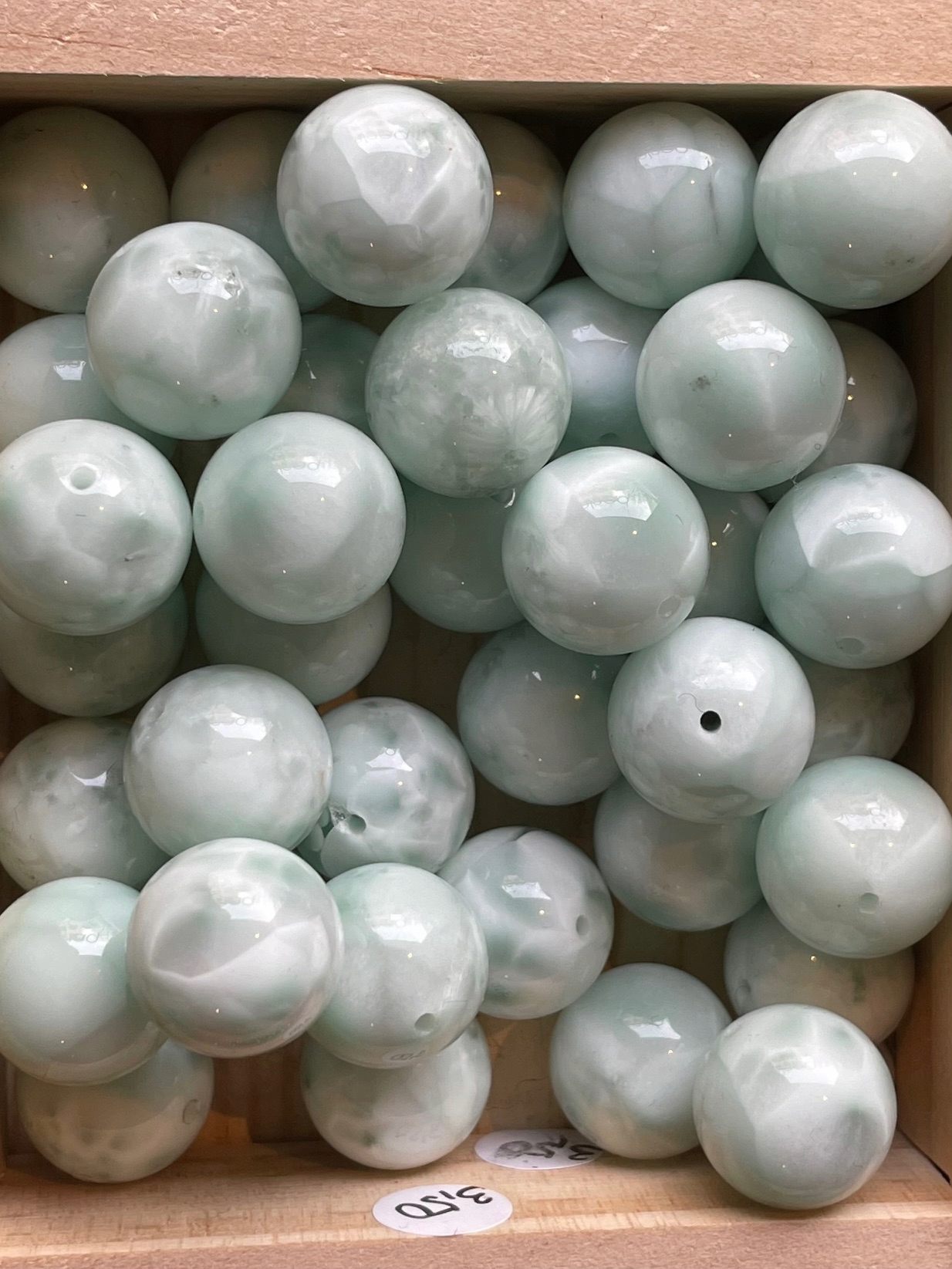 14mm weiß-grün Chalzedon Perle