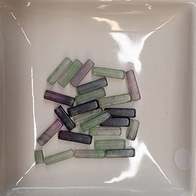 13mm grün rechteckig Achatstein Stabperle