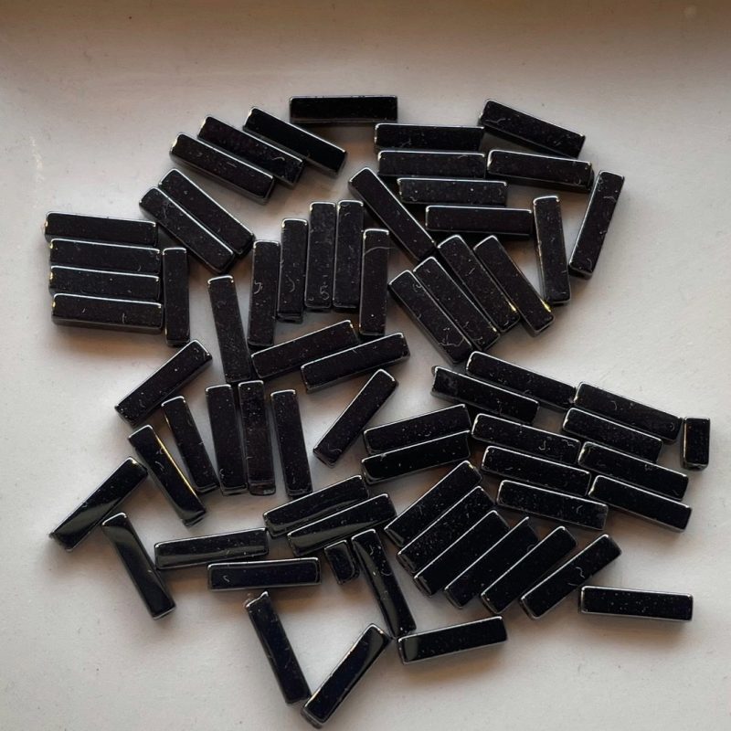 13mm schwarz rechteckig Hämatit Stabperle