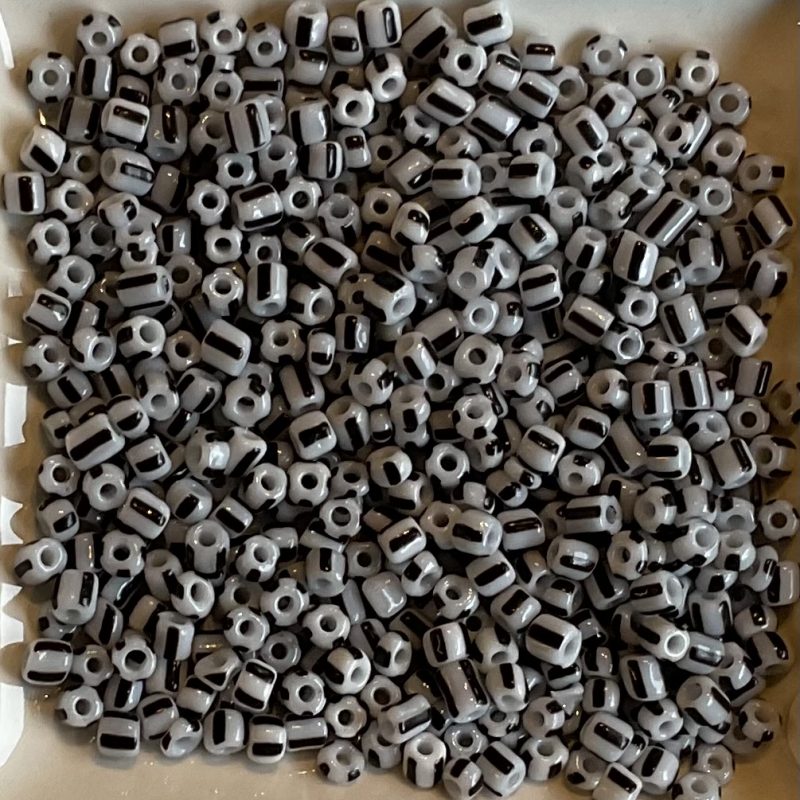 Keramik Perle weiß-schwarz 3mm