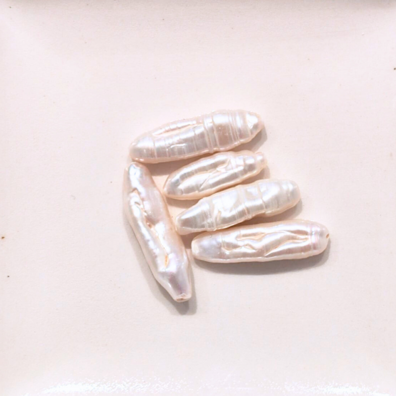 25mm weiß lang Süßwasserperle